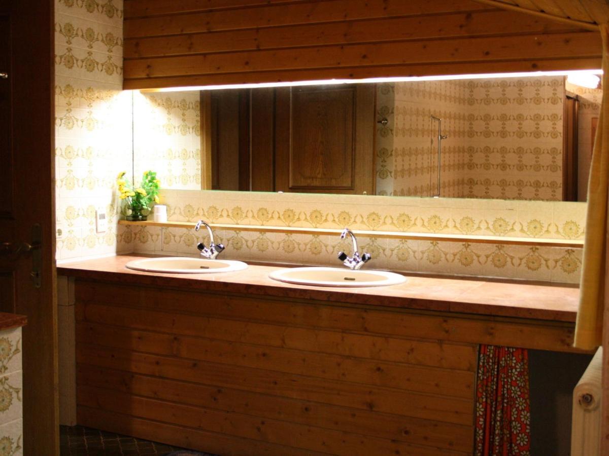 Spacious Chalet In Flachau With Sauna Exterior foto